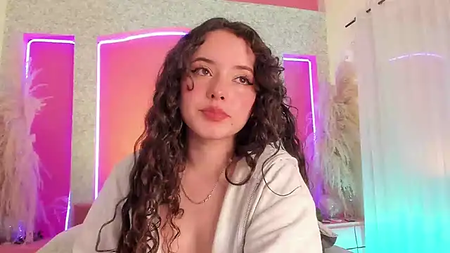 Aurora aaa online show from December 9, 7:39 pm