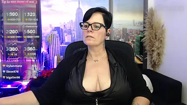 ninarandmann online show from December 2, 5:26 pm