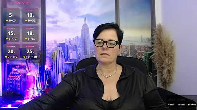 ninarandmann online show from December 12, 6:42 pm