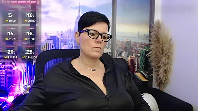 ninarandmann online show from January 10, 5:45 pm