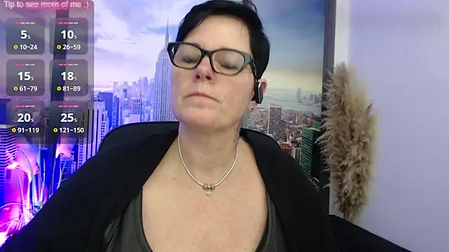 ninarandmann online show from January 11, 7:27 pm