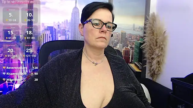 ninarandmann online show from March 11, 9:15 pm