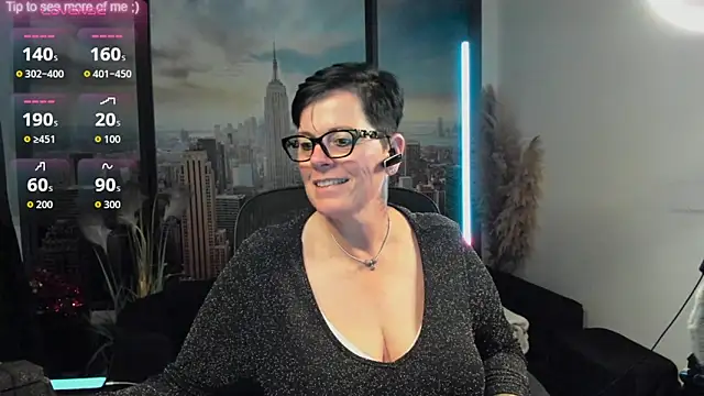 ninarandmann online show from September 17, 5:47 pm