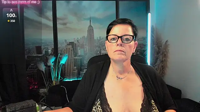 ninarandmann online show from September 27, 4:34 pm