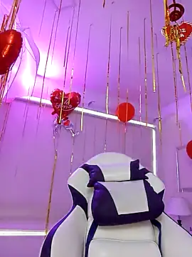 Natasha milf   online show from February 15, 6:33 pm