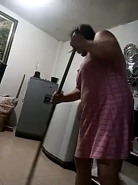 Natasha milf   online show from March 3, 10:10 pm