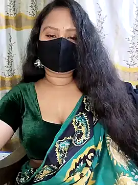 Snapshot of Idhika_Paul chatting on February 14, 10:25 pm Idhika Paul online show from February 14, 10:25 pm