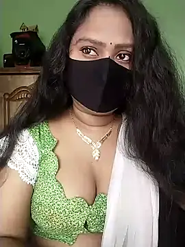 Snapshot of Idhika_Paul chatting on February 18, 9:21 am Idhika Paul online show from February 18, 9:21 am