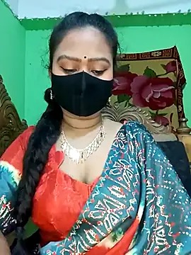 Snapshot of Idhika_Paul chatting on February 26, 6:32 pm Idhika Paul online show from February 26, 6:32 pm