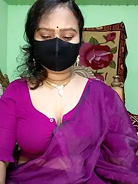 Snapshot of Idhika_Paul chatting on March 2, 6:40 pm Idhika Paul online show from March 2, 6:40 pm