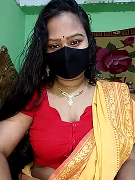 Snapshot of Idhika_Paul chatting on March 4, 7:32 pm Idhika Paul online show from March 4, 7:32 pm