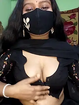 Snapshot of Idhika_Paul chatting on March 9, 11:56 pm Idhika Paul online show from March 9, 11:56 pm