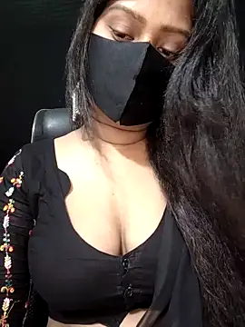 Snapshot of Idhika_Paul chatting on October 2, 6:42 am Idhika Paul online show from October 2, 6:42 am