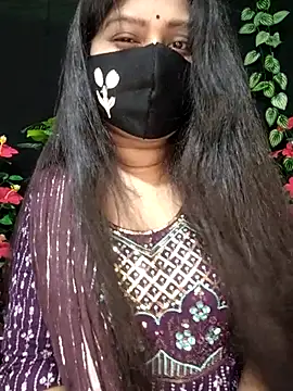 Snapshot of Idhika_Paul chatting on October 22, 1:39 am Idhika Paul online show from October 22, 1:39 am