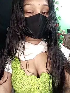 Snapshot of Idhika_Paul chatting on October 31, 5:25 pm Idhika Paul online show from October 31, 5:25 pm