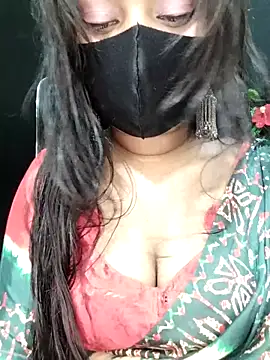 Snapshot of Idhika_Paul chatting on November 2, 6:32 pm Idhika Paul online show from November 2, 6:32 pm