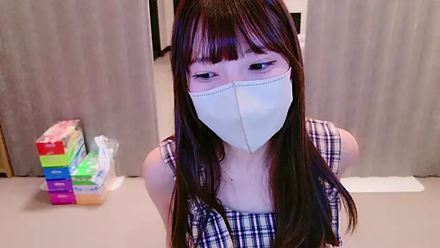 Snapshot of Naachan_ chatting on December 13, 2:49 pm Naachan online show from December 13, 2:49 pm