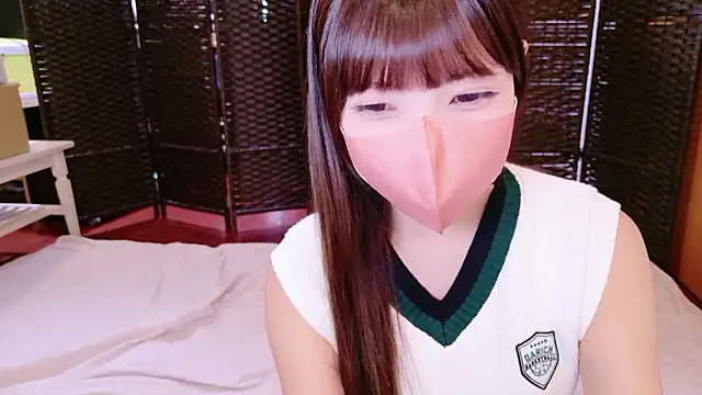 Snapshot of Naachan_ chatting on September 27, 12:48 am Naachan online show from September 27, 12:48 am