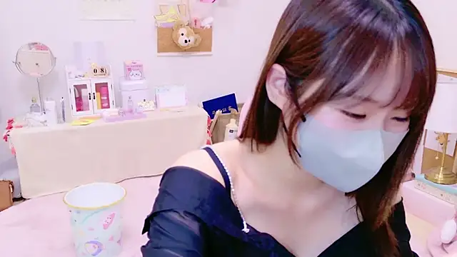 Yui-Ch online show from January 7, 4:16 pm