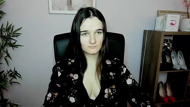 Snapshot of KateDelight chatting on February 8, 11:12 am KateDelight online show from February 8, 11:12 am