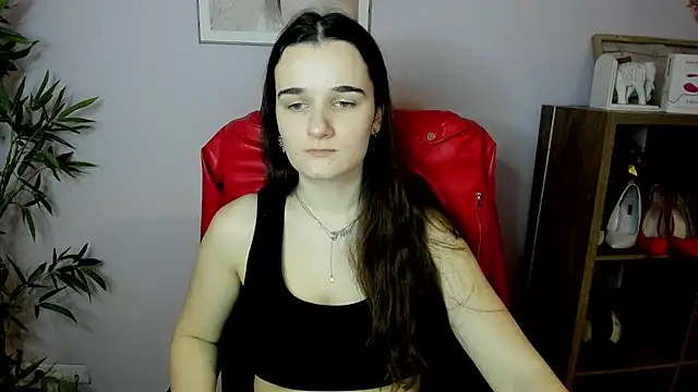 Snapshot of KateDelight chatting on February 22, 10:40 am KateDelight online show from February 22, 10:40 am