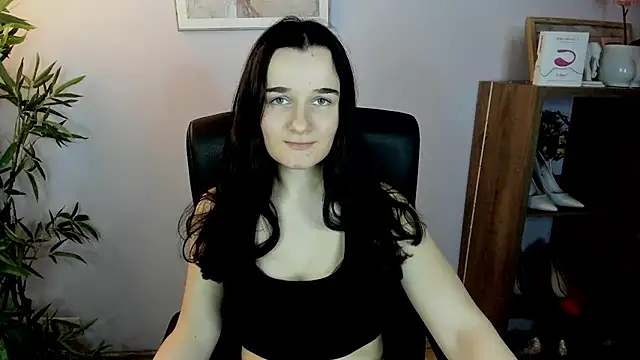 Snapshot of KateDelight chatting on February 27, 5:47 pm KateDelight online show from February 27, 5:47 pm