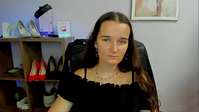 Snapshot of KateDelight chatting on September 20, 6:36 am KateDelight online show from September 20, 6:36 am