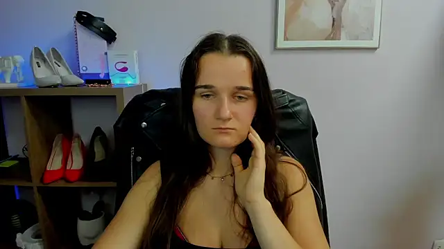 Snapshot of KateDelight chatting on September 28, 6:57 pm KateDelight online show from September 28, 6:57 pm