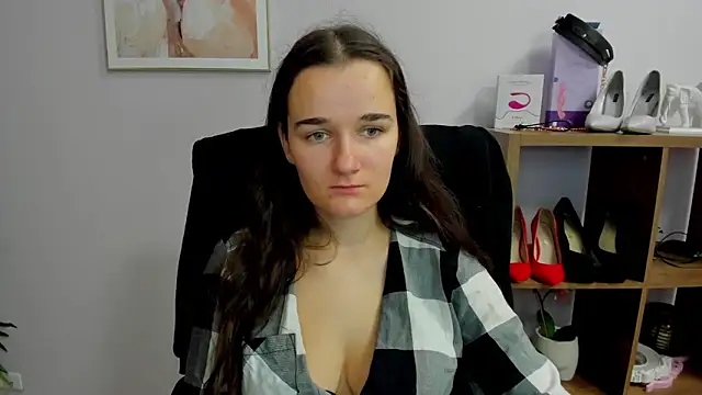 Snapshot of KateDelight chatting on October 11, 6:34 am KateDelight online show from October 11, 6:34 am