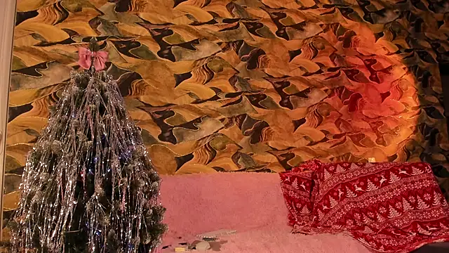 CrystalRey online show from December 13, 4:11 am