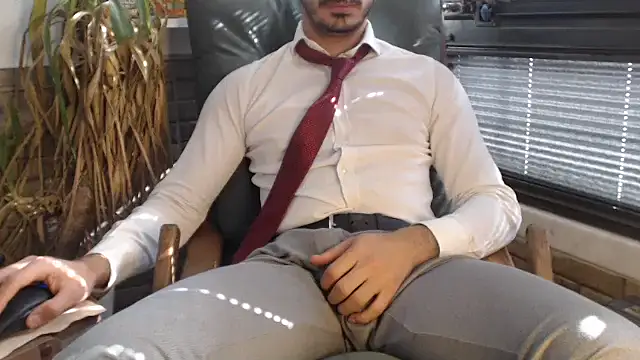 Naughtb0y online show from March 14, 6:53 am