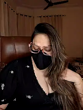 Snapshot of SEXY-Sardarni chatting on December 4, 2:48 pm SEXY-Sardarni online show from December 4, 2:48 pm