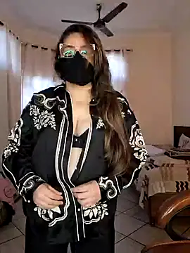 Snapshot of SEXY-Sardarni chatting on February 23, 6:28 am SEXY-Sardarni online show from February 23, 6:28 am