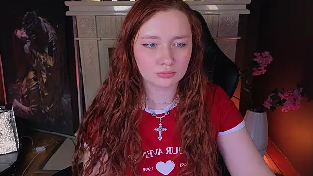 carolina elf online show from March 11, 4:07 pm