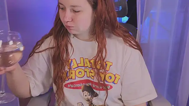 carolina elf online show from November 20, 1:55 pm