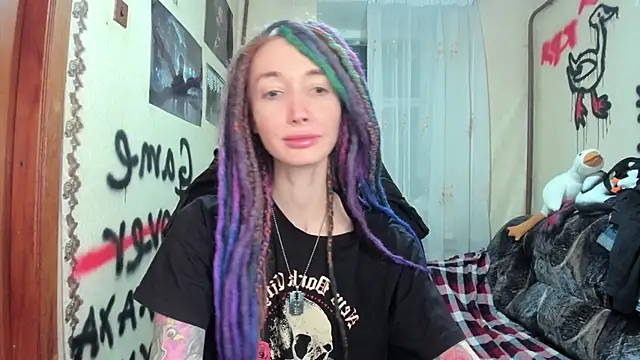 Roxy Silver online show from February 9, 9:06 pm