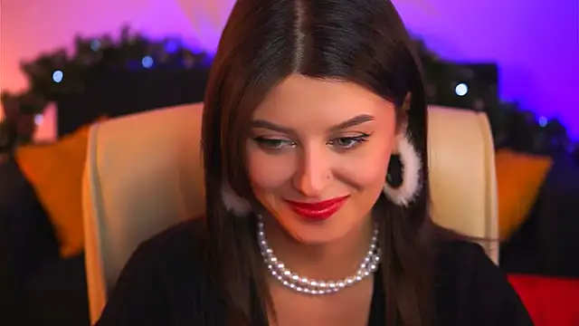 Snapshot of NicoleMun chatting on December 20, 7:28 pm NicoleMun online show from December 20, 7:28 pm