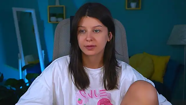 Snapshot of NicoleMun chatting on February 4, 12:22 pm NicoleMun online show from February 4, 12:22 pm