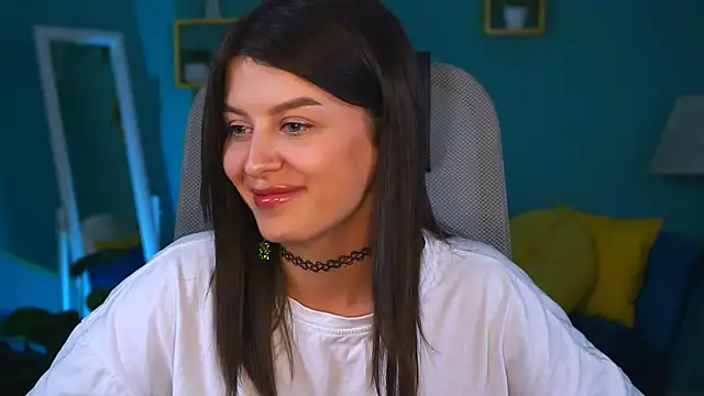 Snapshot of NicoleMun chatting on February 4, 6:27 pm NicoleMun online show from February 4, 6:27 pm