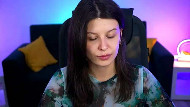 Snapshot of NicoleMun chatting on March 4, 2:42 pm NicoleMun online show from March 4, 2:42 pm