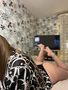 adel secret online show from February 25, 7:58 pm