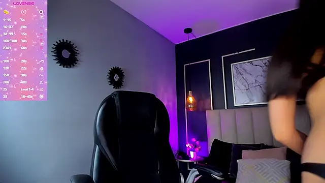 Snapshot of Lissy__Dream chatting on January 31, 10:21 pm Lissy Dream online show from January 31, 10:21 pm