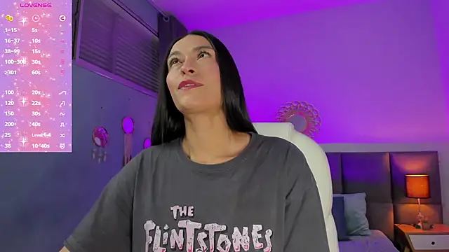 Snapshot of Lissy__Dream chatting on November 3, 9:05 pm Lissy Dream online show from November 3, 9:05 pm