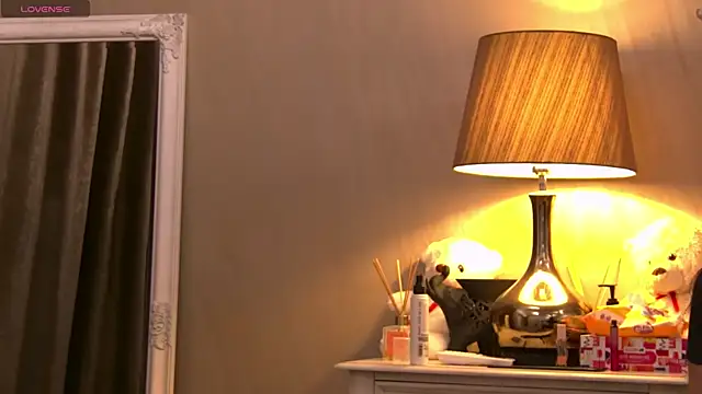 GinaMence online show from February 27, 6:31 pm