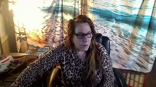 Ireallysquirt online show from January 31, 4:14 am