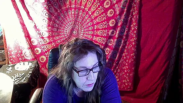 Ireallysquirt online show from March 7, 4:02 am