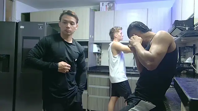 Snapshot of Boysgang_sex chatting on November 14, 11:31 am Boysgang sex online show from November 14, 11:31 am