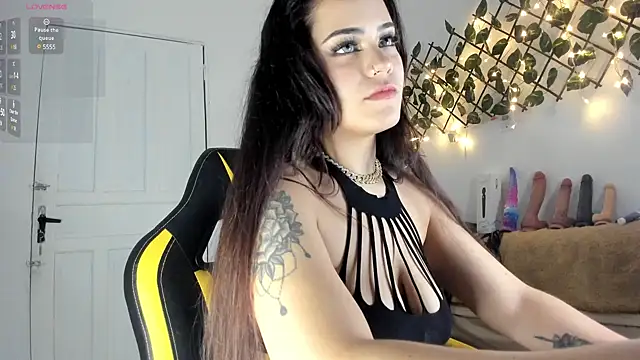 Chica hot dirty online show from March 10, 9:51 pm