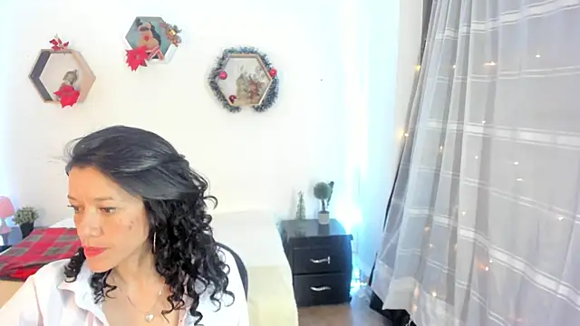 Paloma victory online show from December 6, 9:02 pm