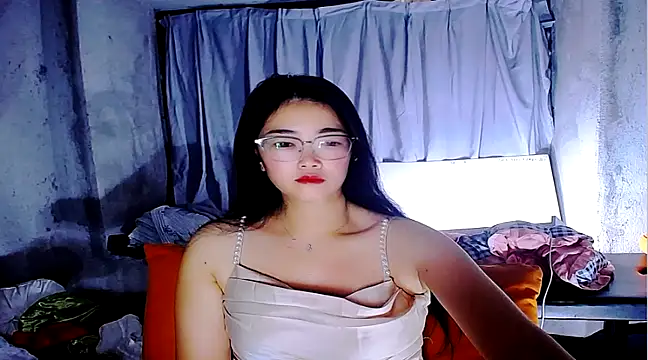 Floor oo online show from March 13, 10:32 pm